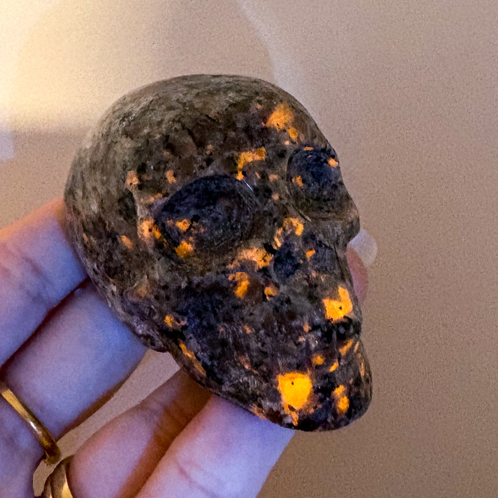 Crystal UV reactive Yooperlite polished skull