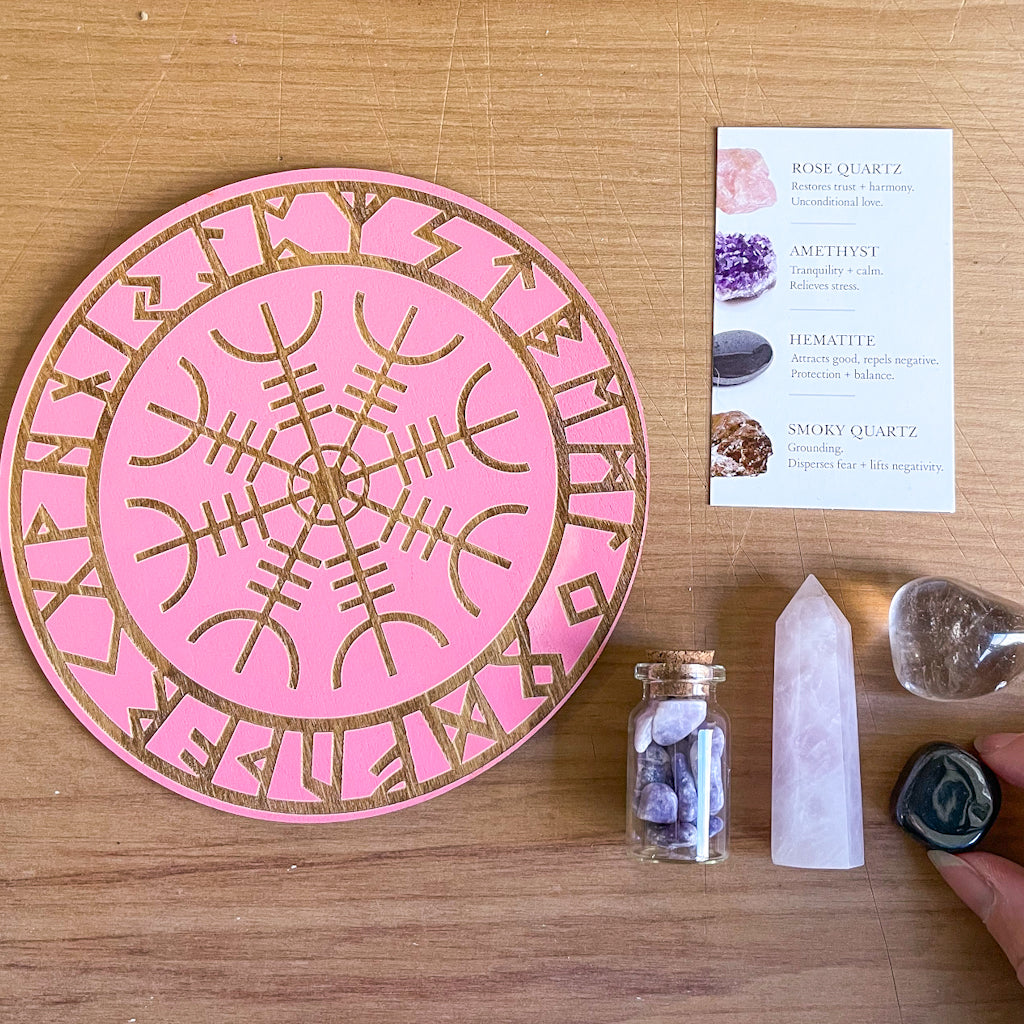 Crystal set - Helm of Awe crystal grid + crystals