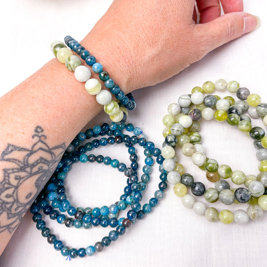 Flower serpentine crystal bead or Blue apatite crystal bracelet
