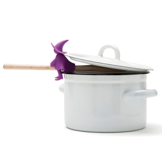 Kitchen witch pot lid helper
