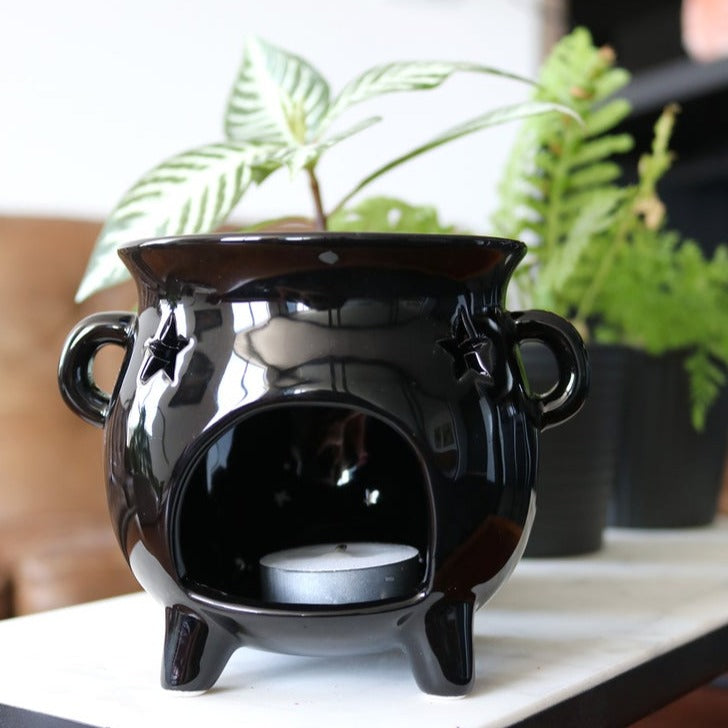 Cauldron candle holder / witches essential oil pot