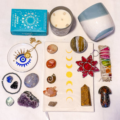 SUBSCRIPTION MYSTERY BOX - Good vibes & crystals gift box