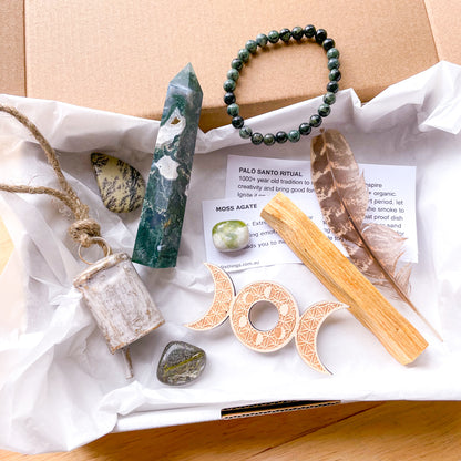 MYSTERY BOX - Good vibes & Crystals gift box