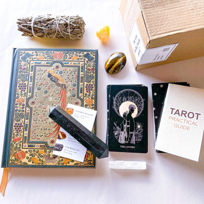SUBSCRIPTION MYSTERY BOX - Good vibes & crystals gift box