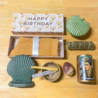 MYSTERY BOX - Spoil her gift box for women