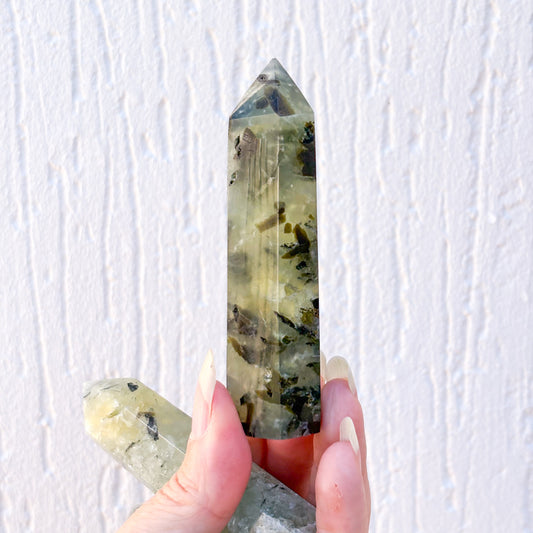 Prehnite crystal point tower