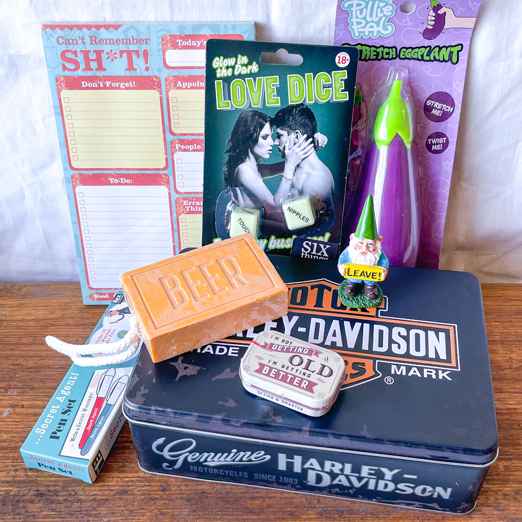 MYSTERY BOX - Family fun gift box