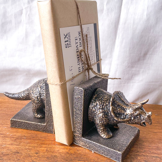 Triceratops dinosaur vintage statue painted metal bookends