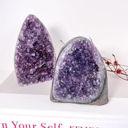 Polished edge amethyst crystal cluster cut base