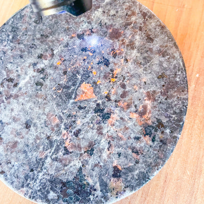 Crystal UV reactive Yooperlite polished plate coaster