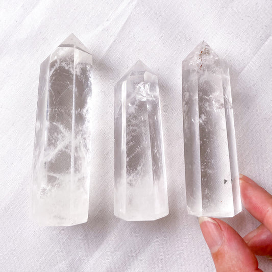 Clear quartz crystal inclusion point generator tower
