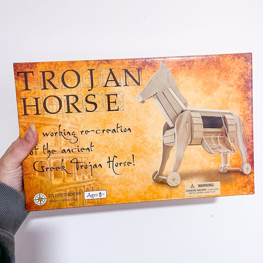 Trojan horse DIY Wooden puzzle Kit statue