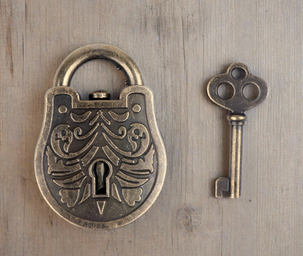 Grecian Theodorus brain teaser puzzle padlock and key