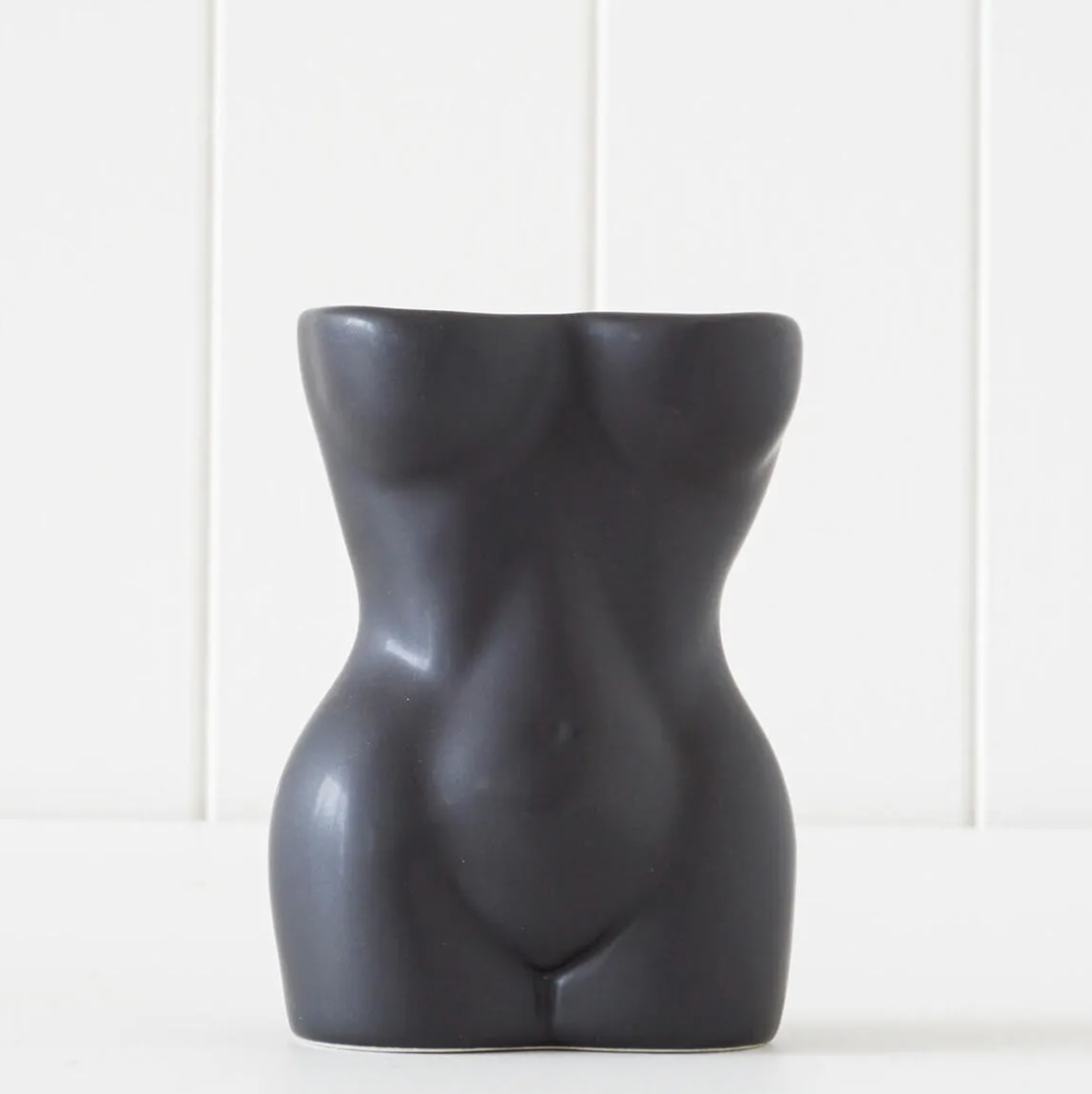 Nude goddess vase - tan or black