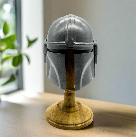 Star wars The Mandalorian beskar'gam Helment desk statue