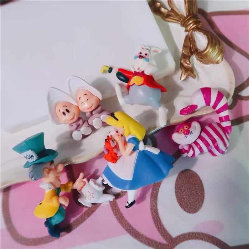 Alice in wonderland mini cake topper / plant pot hanger figure toy set