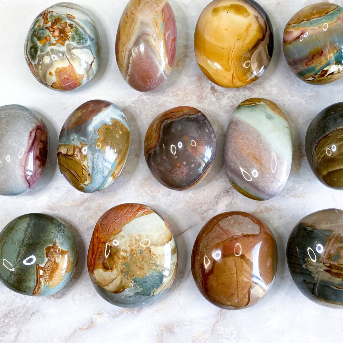 Desert jasper crystal palm stone