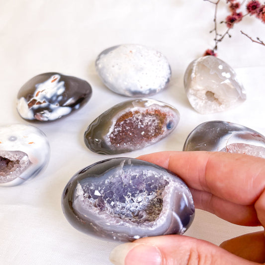 Orca agate amethyst quartz crystal polished cluster cave geode