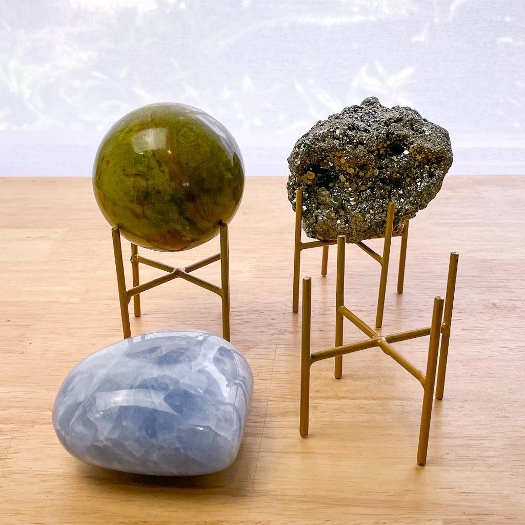 Gold metal crystal stand