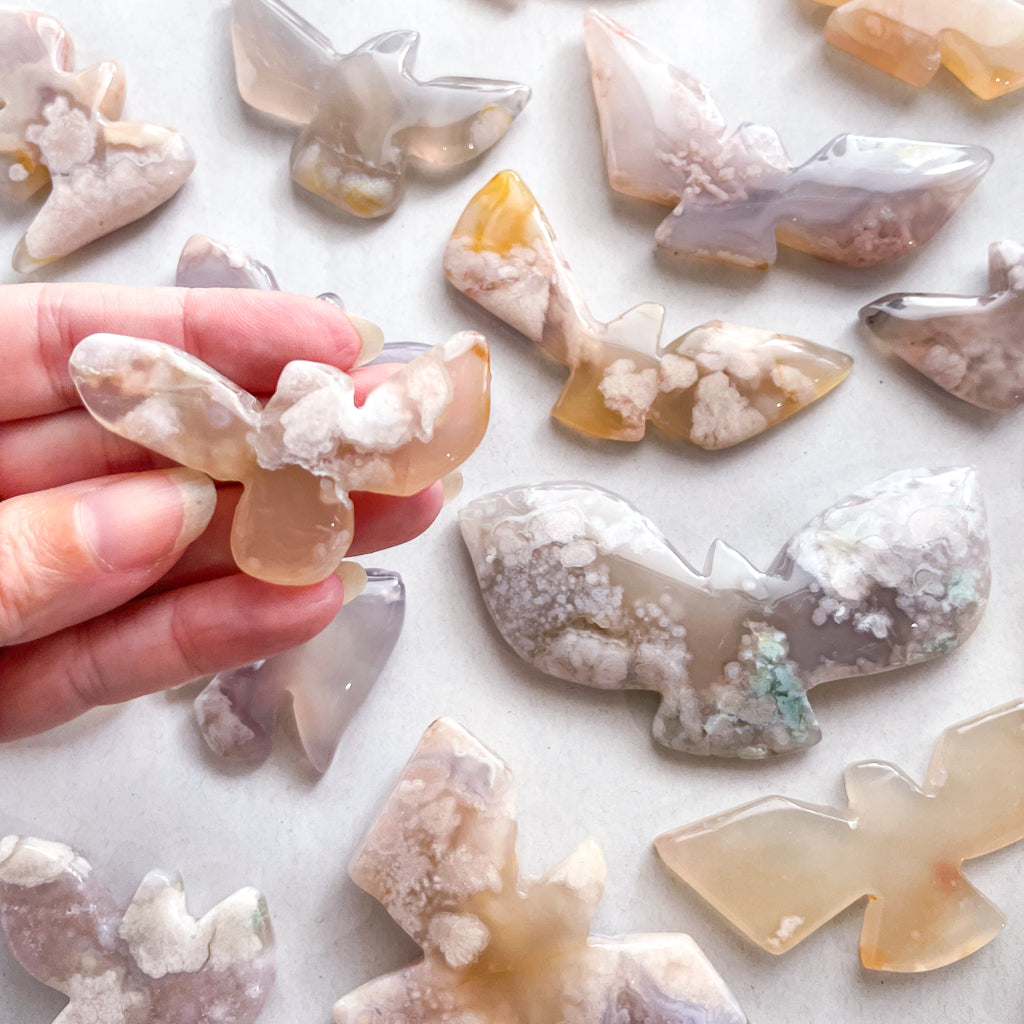 Flower agate crystal carved spirit animal - bird