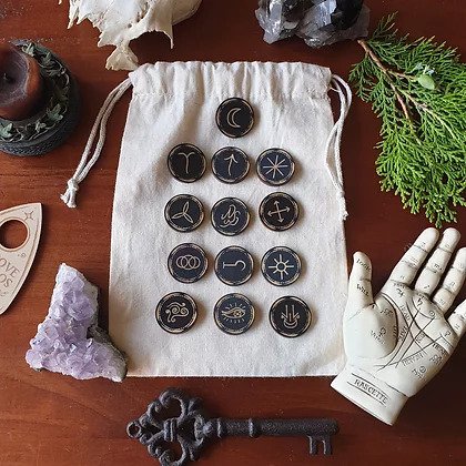 Hand made Witches runes kit / Runes for divination