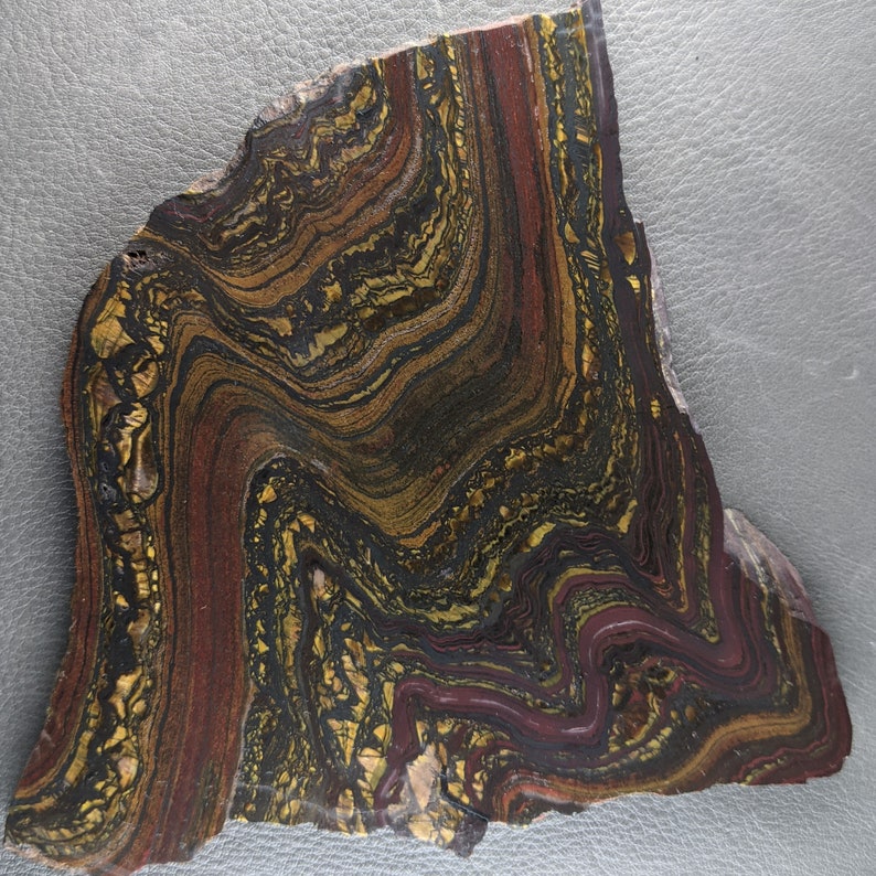Tigers eye / tiger iron crystal slab L-XL