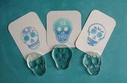 Curious hand cut rubber stamp - Six Things - 4