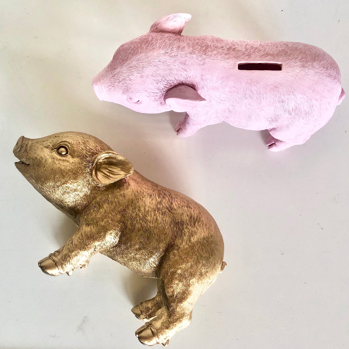 Piglet money bank / piggy money box statue
